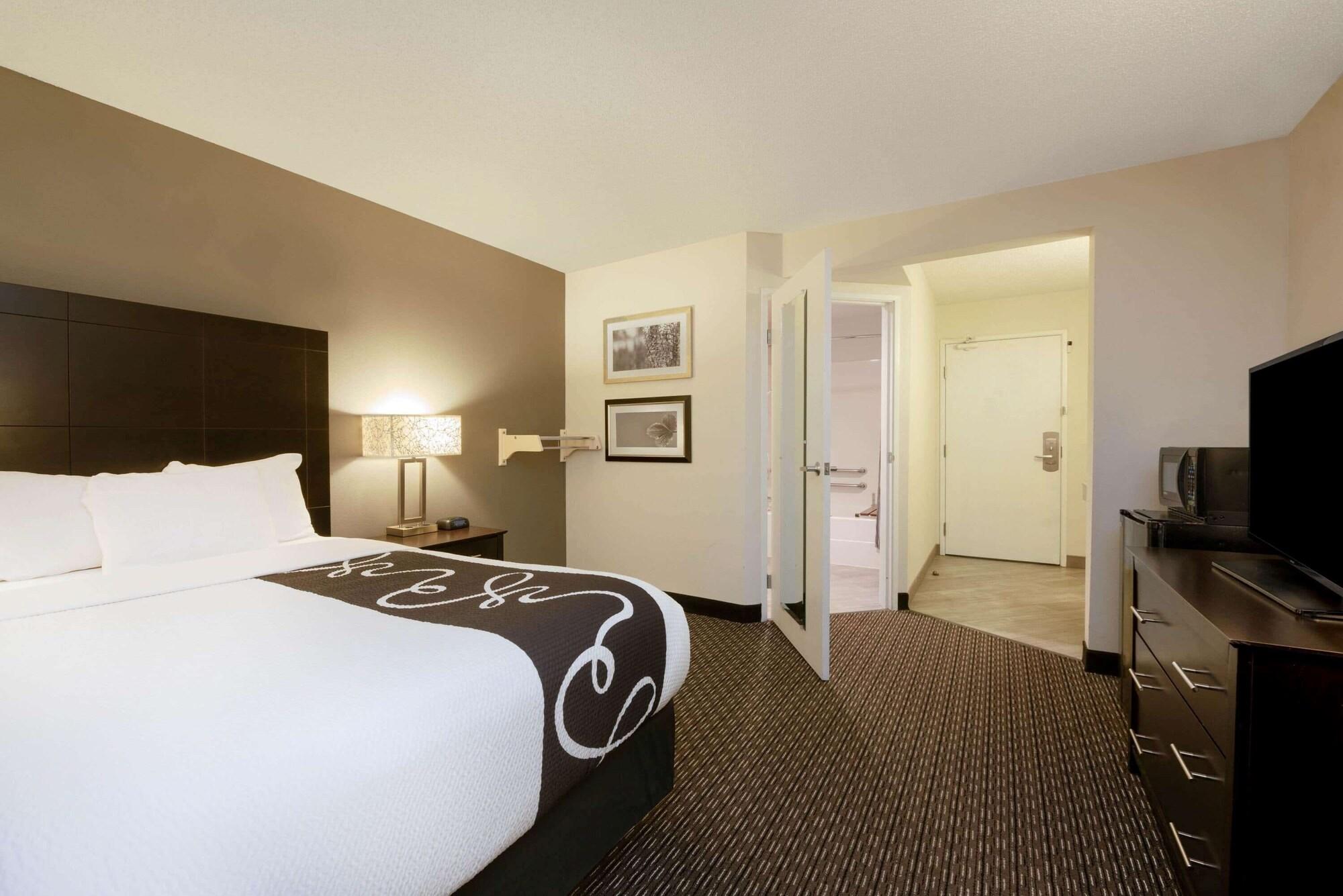La Quinta By Wyndham Cleveland Macedonia Otel Dış mekan fotoğraf